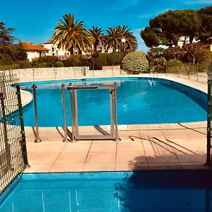 Secured Parc Velusine With Private Parking, Terrace, Pools And Tennis Courts. Appartement